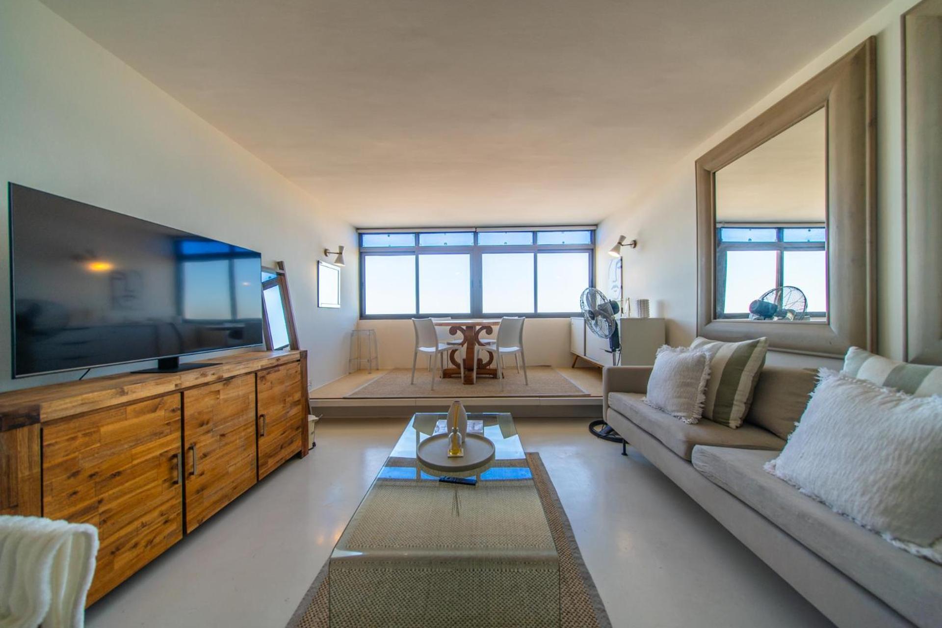 The 502 Mouille Grange Apartment *